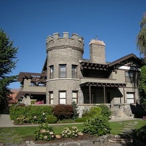 Meet your Posher, Lisabeth